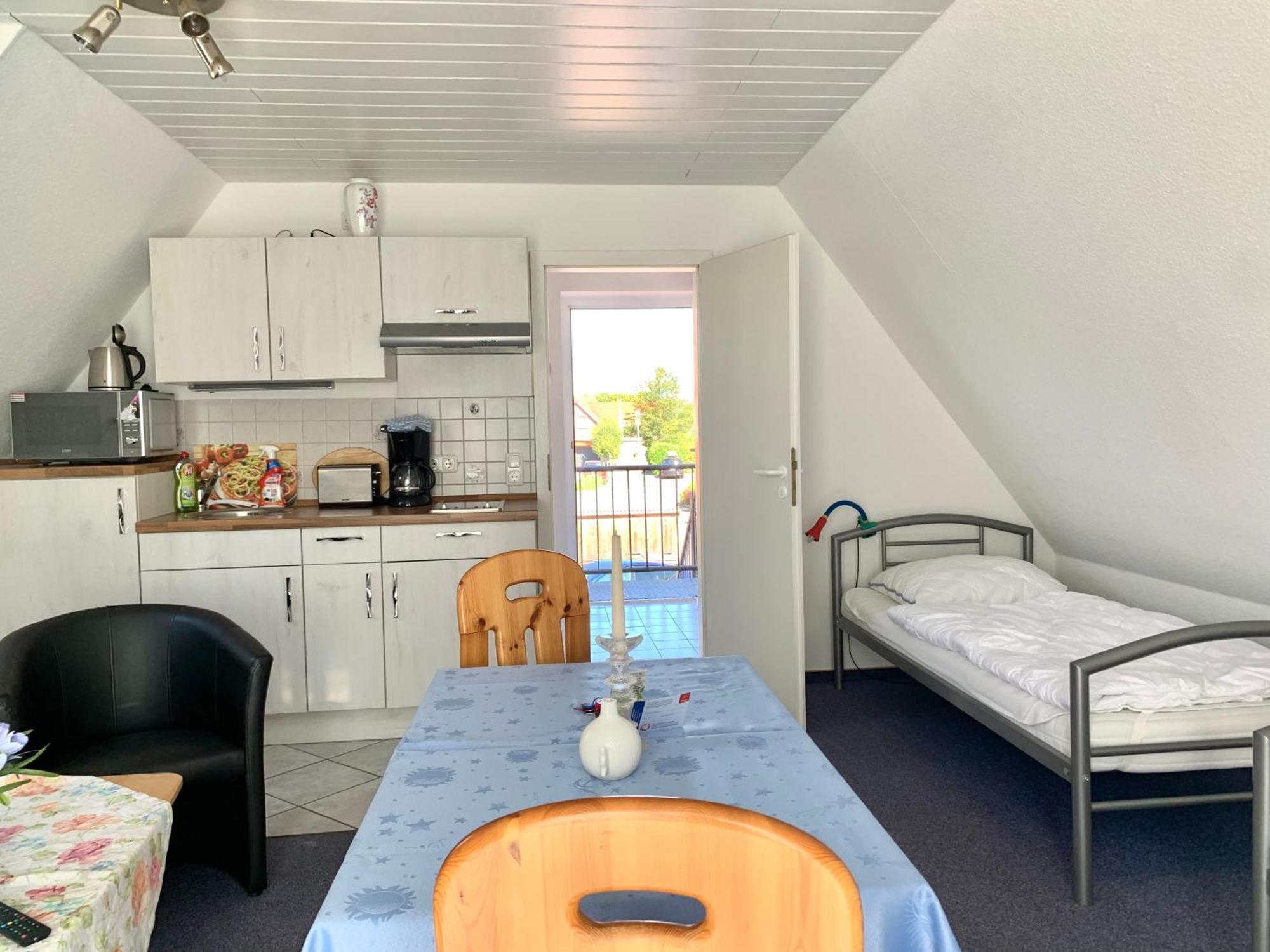 Haus Aquamarin-Apartment Smaragd In Strandnaehe Бюзум Экстерьер фото