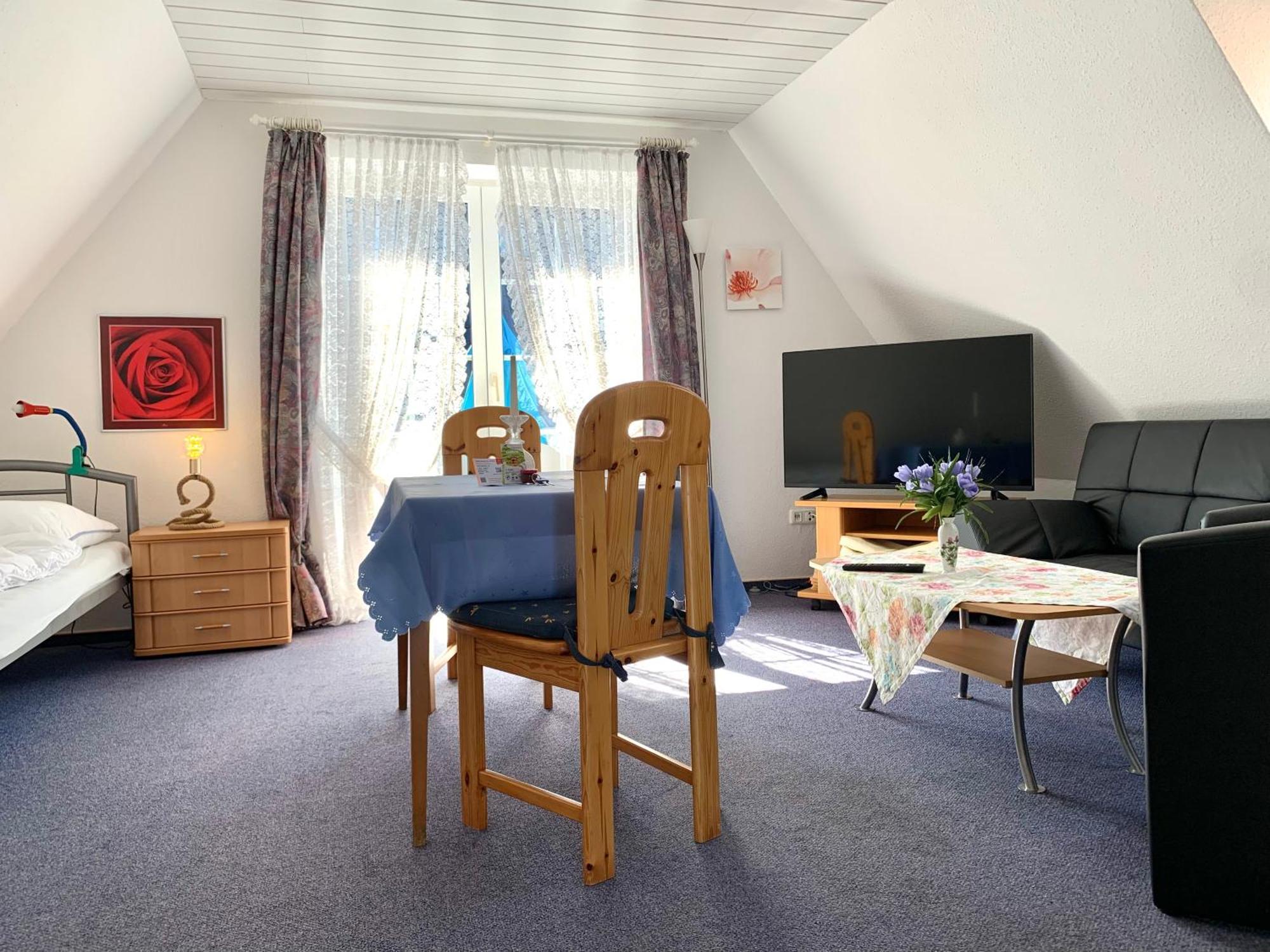 Haus Aquamarin-Apartment Smaragd In Strandnaehe Бюзум Экстерьер фото