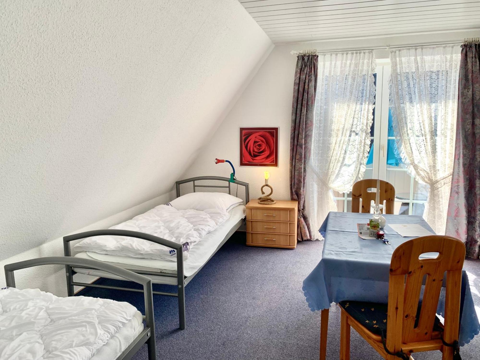 Haus Aquamarin-Apartment Smaragd In Strandnaehe Бюзум Экстерьер фото